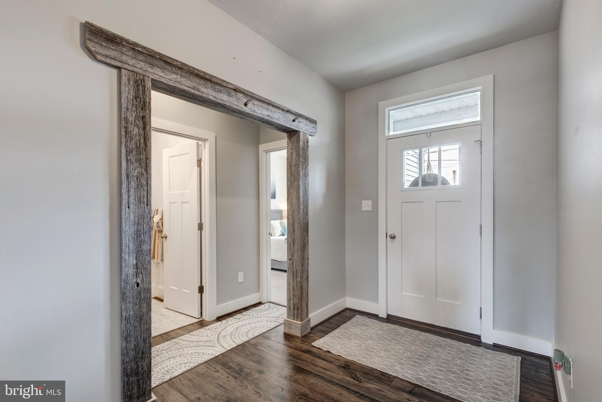 THORNBURY HUNT - Residential