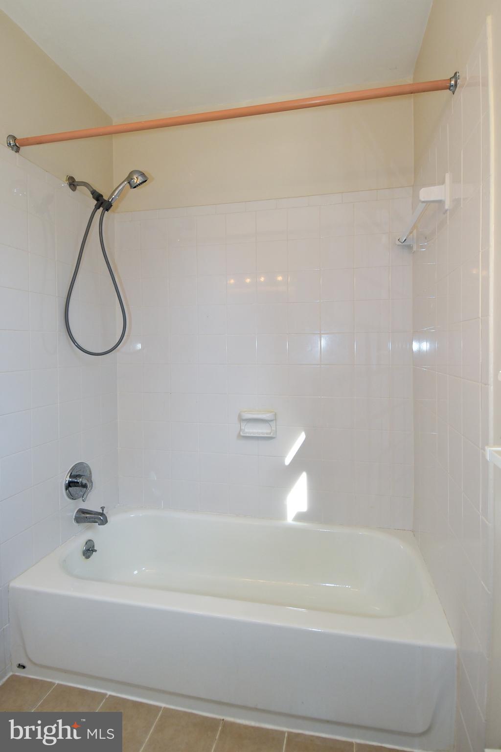 LAYHILL VILLAGE EAST - Residential