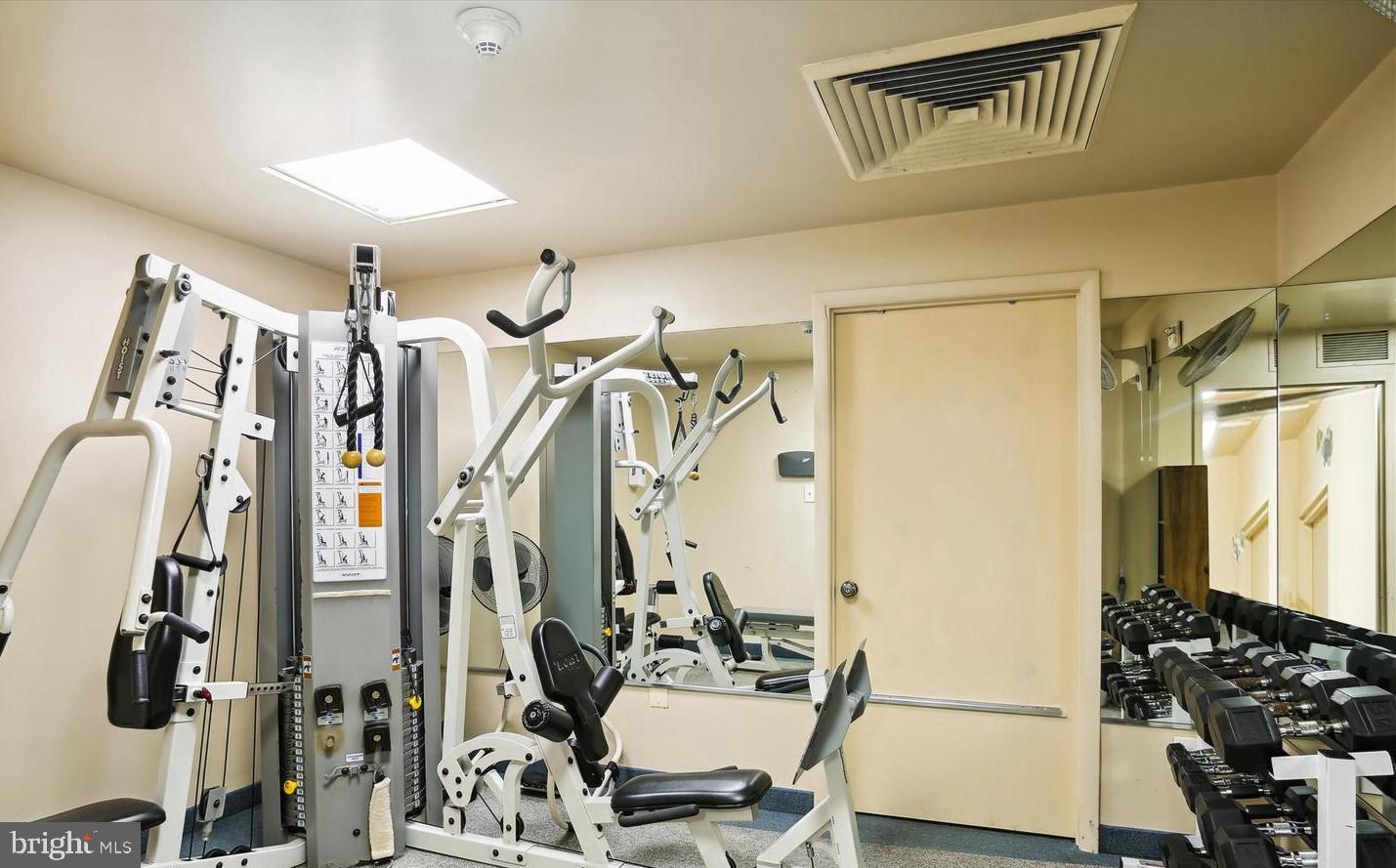 WESTLAKE PARK - Residential