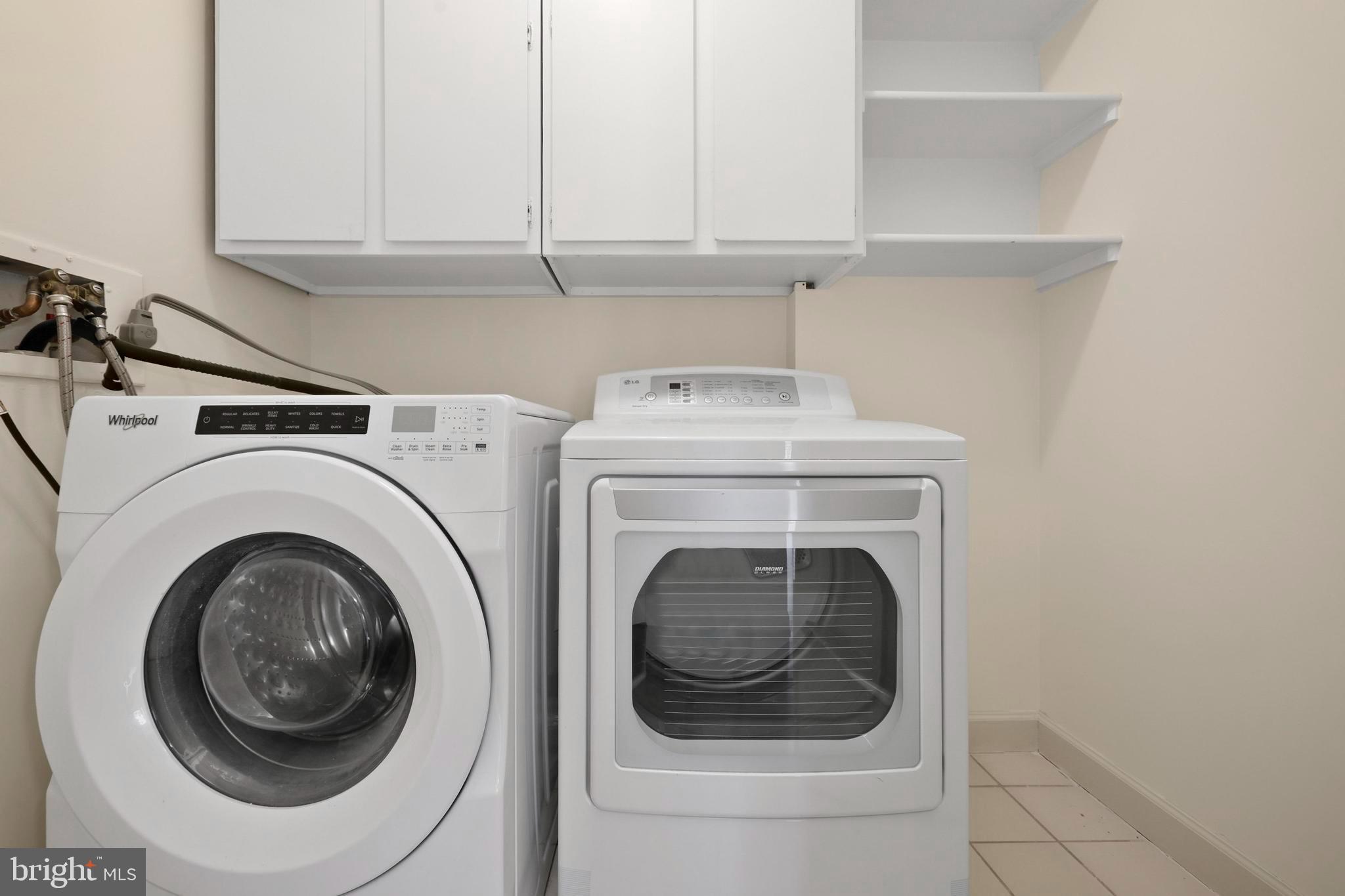 WESTLAKE PARK - Residential