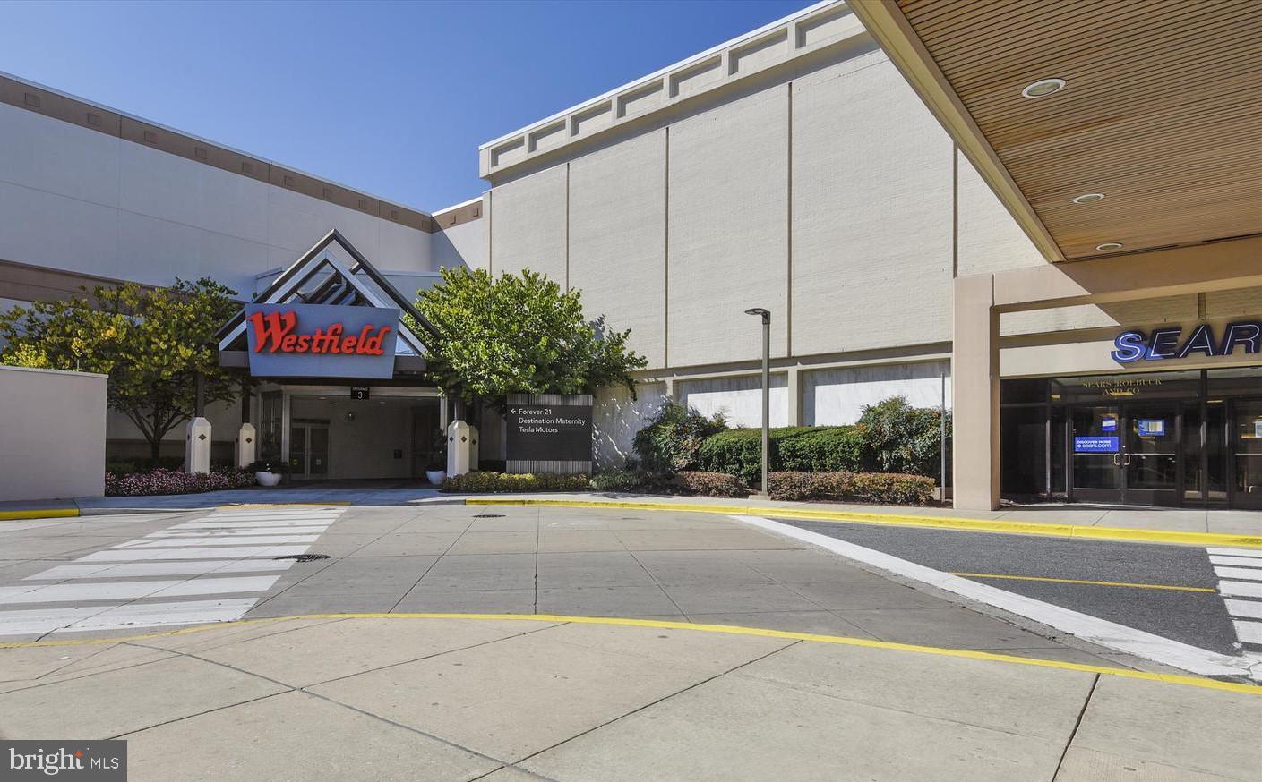 WESTLAKE PARK - Residential