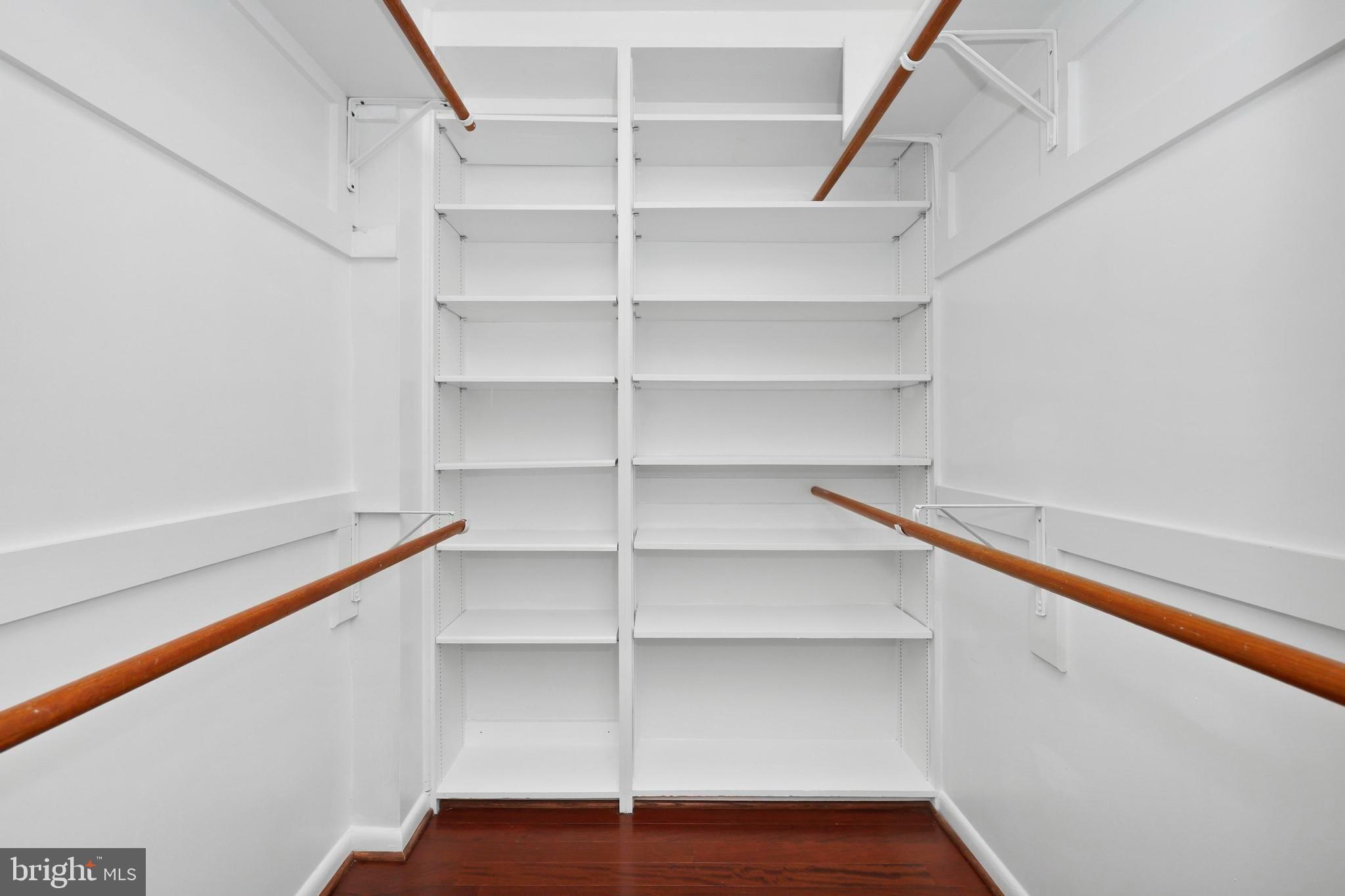 WESTLAKE PARK - Residential