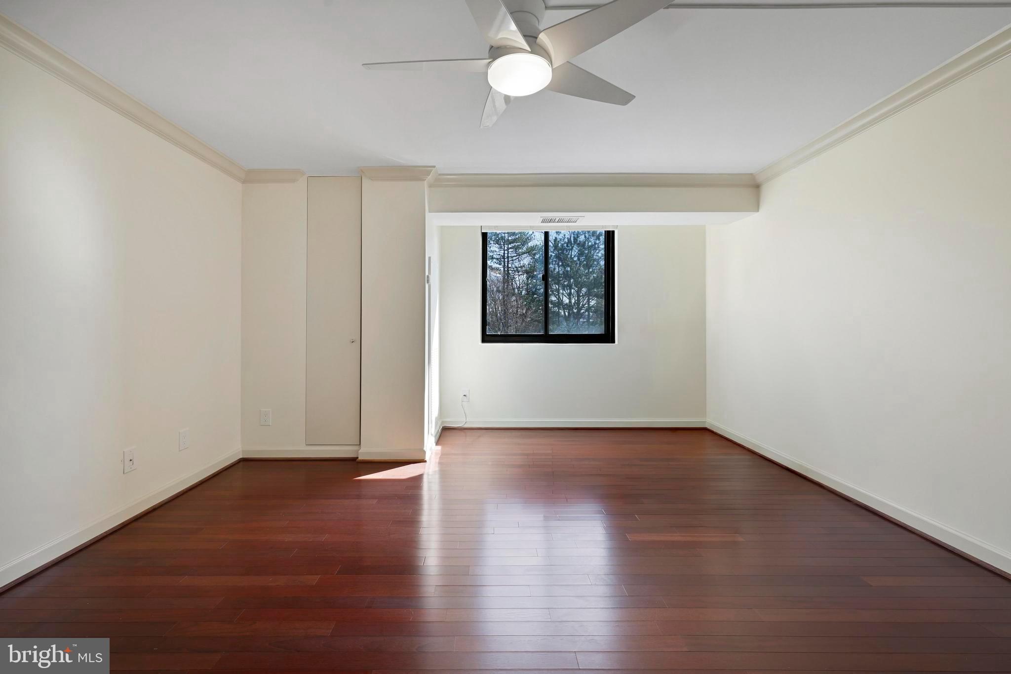 WESTLAKE PARK - Residential