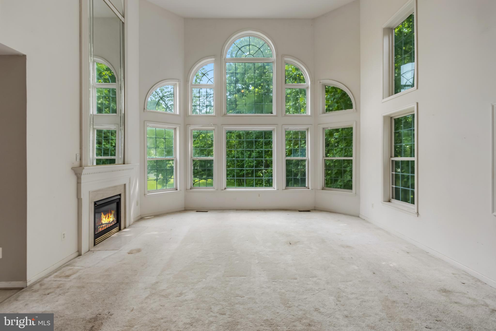 SIERRA MEADOWS - Residential