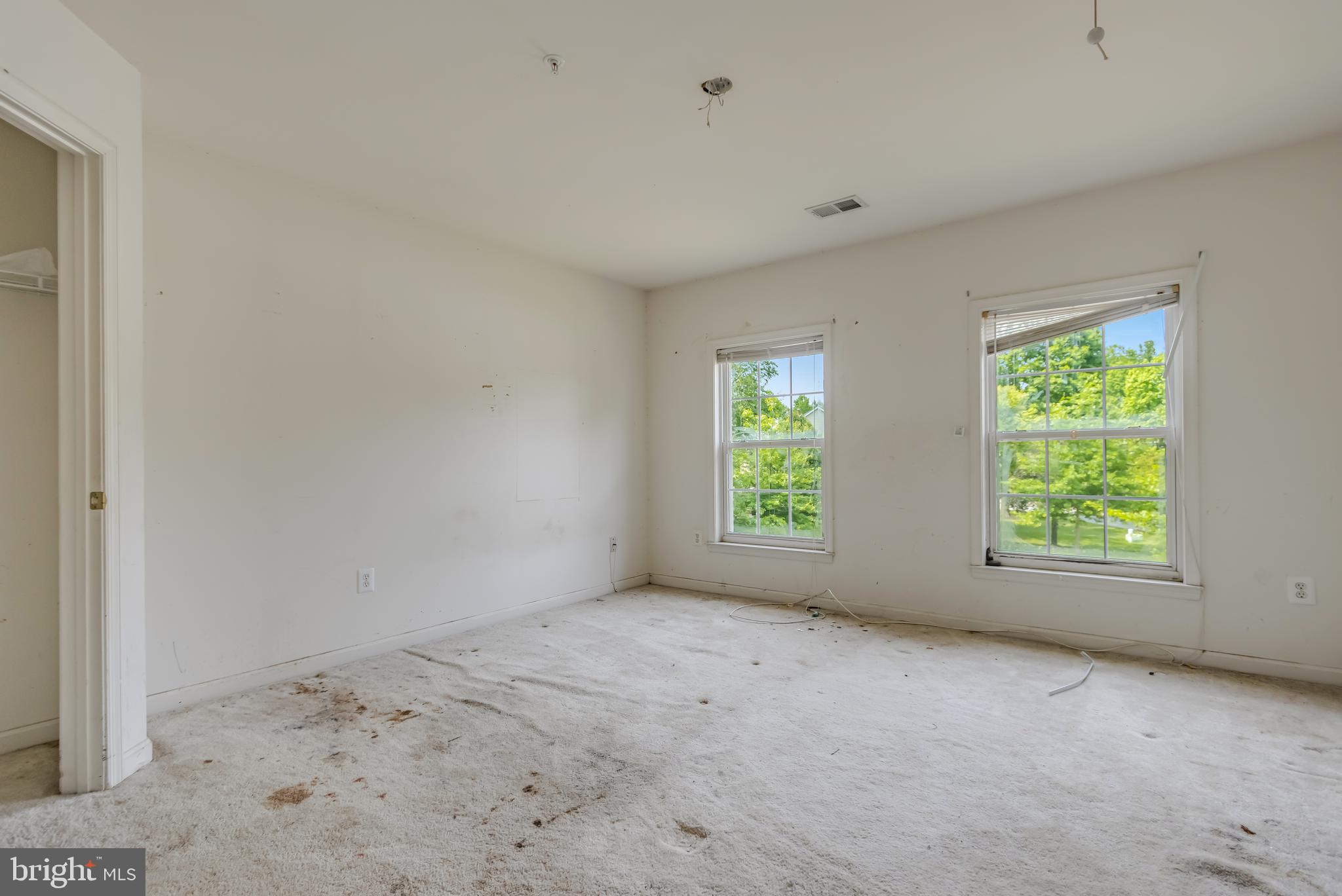 SIERRA MEADOWS - Residential