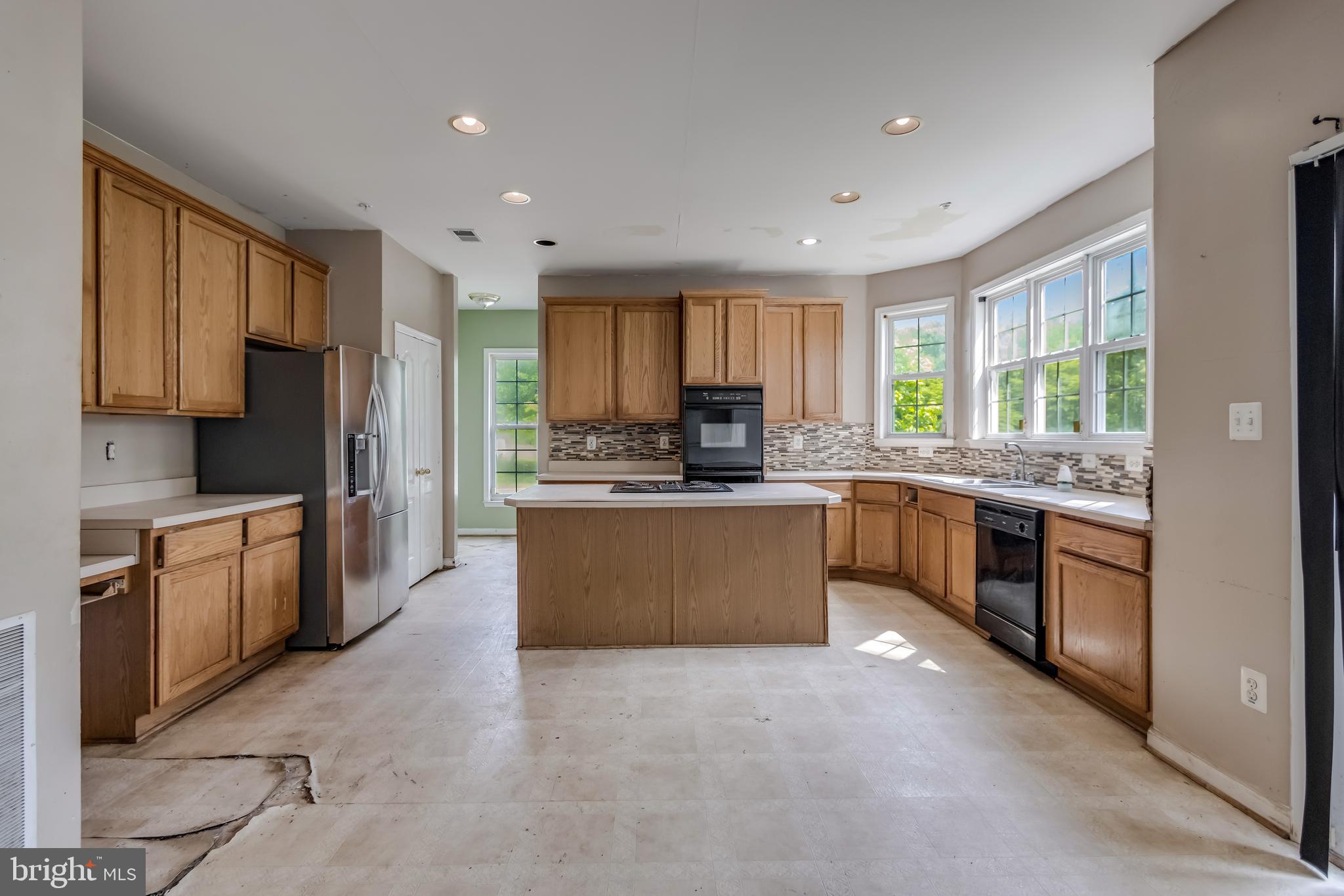 SIERRA MEADOWS - Residential