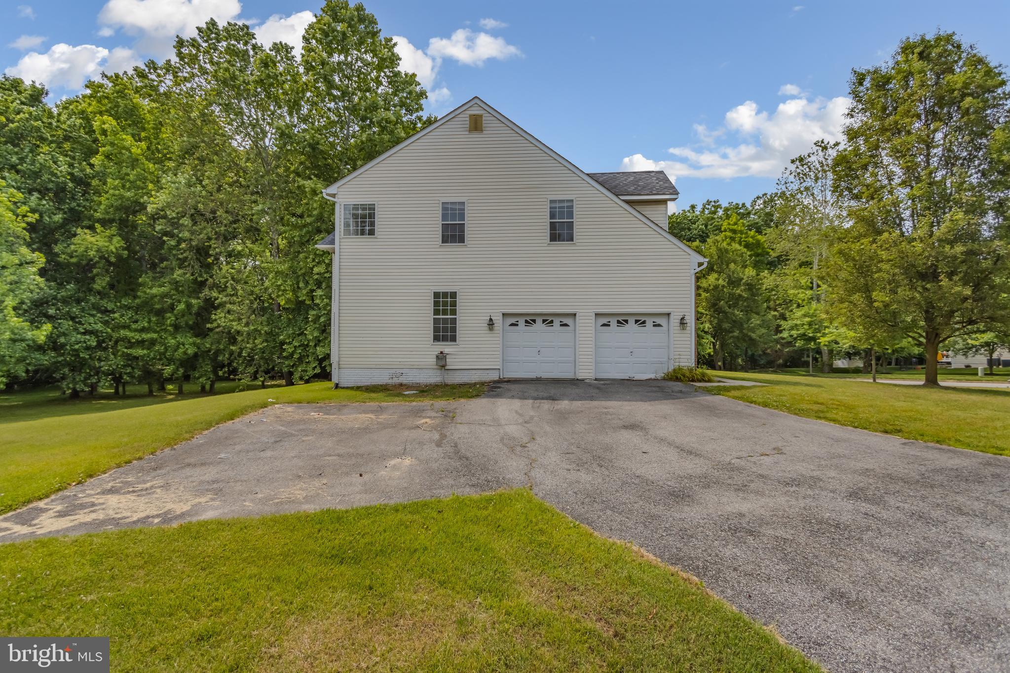 SIERRA MEADOWS - Residential