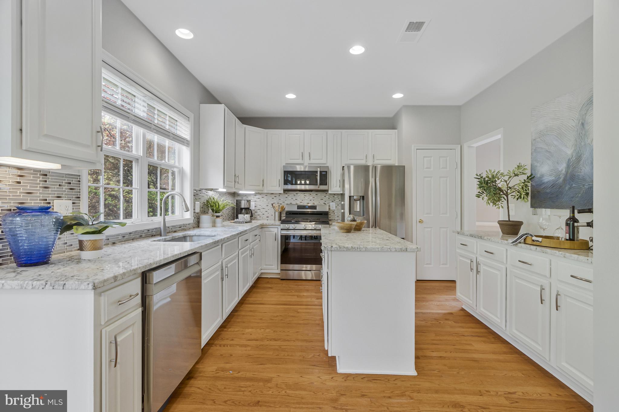 STANTON PARK OVERLOOK - Residential