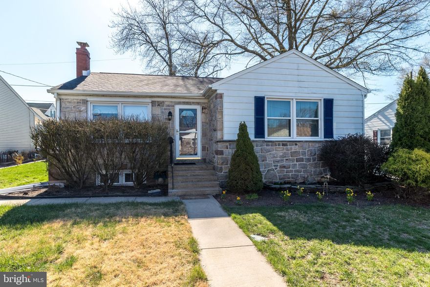 Welcome Home to 668 Oakdale Ave!! This 3 Bedroom 1 Bath has been beautifully updated with new floors and paint and is ready for you to move right in.  Park in your driveway and follow the walk way to the front door.  Enter into the bright and cheery living room with recessed lighting and ceiling fan.  Through the living room to the kitchen with tile floor and tons of cabinet space for all your storage needs.  Past the kitchen you can head down to the partial basement or head out back to the covered screened in patio (seller has plastic up so they may enjoy the space year round).  Patio doors on either side open to the fenced in yard.  Back inside through the kitchen and living room you will find the three bedrooms and full bath.  New roof!!  New flooring!!  New paint!!  Don't miss your opportunity to make this house your next home!!