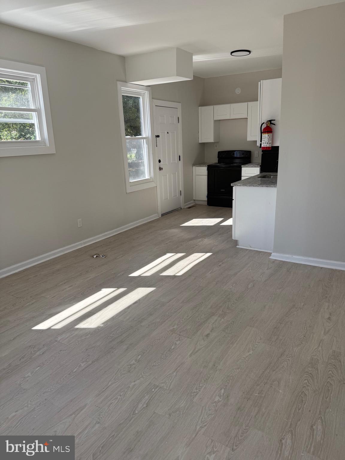 6 S 4TH STREET UNIT 1