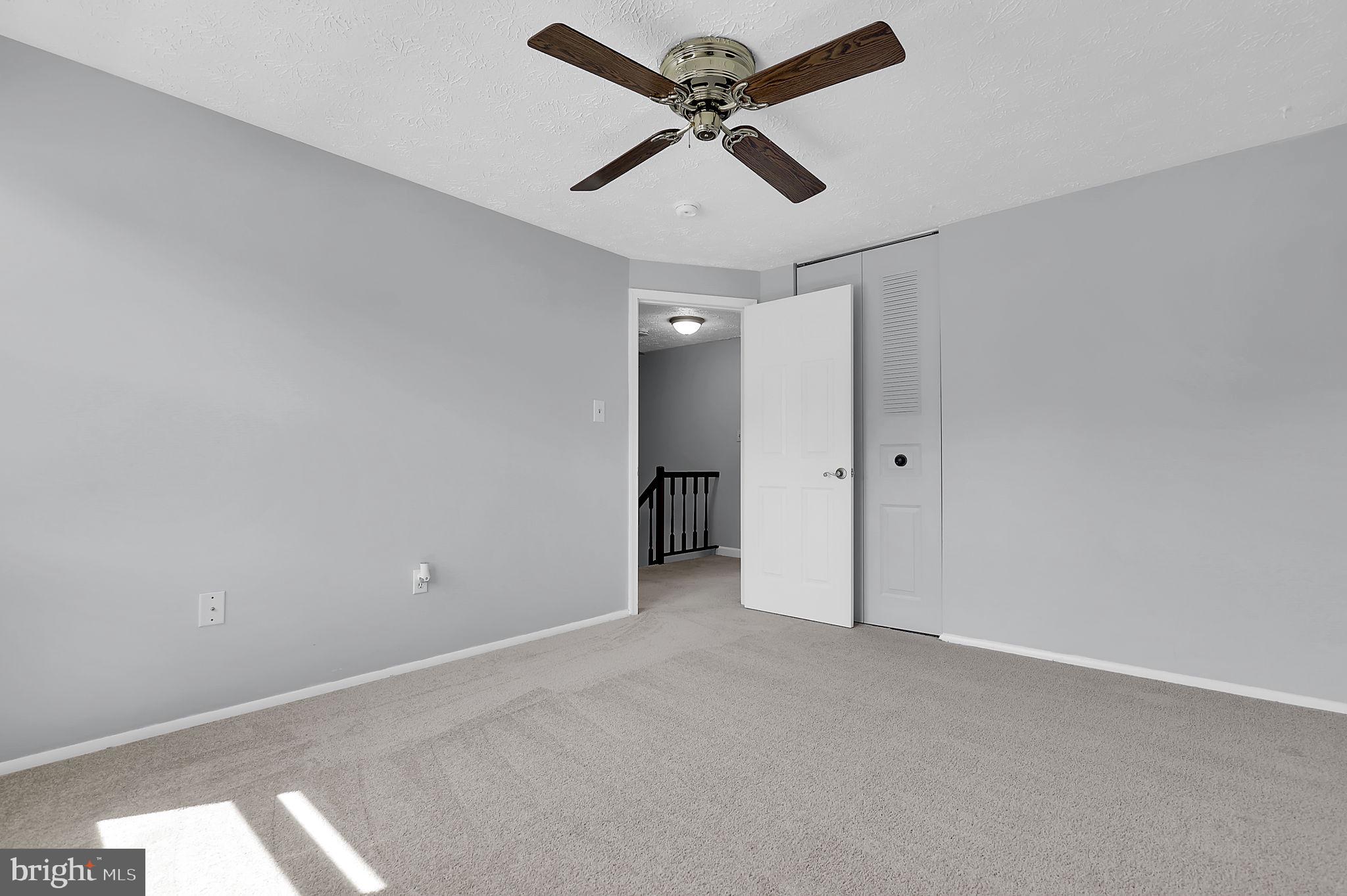 AMBER MEADOWS - Residential