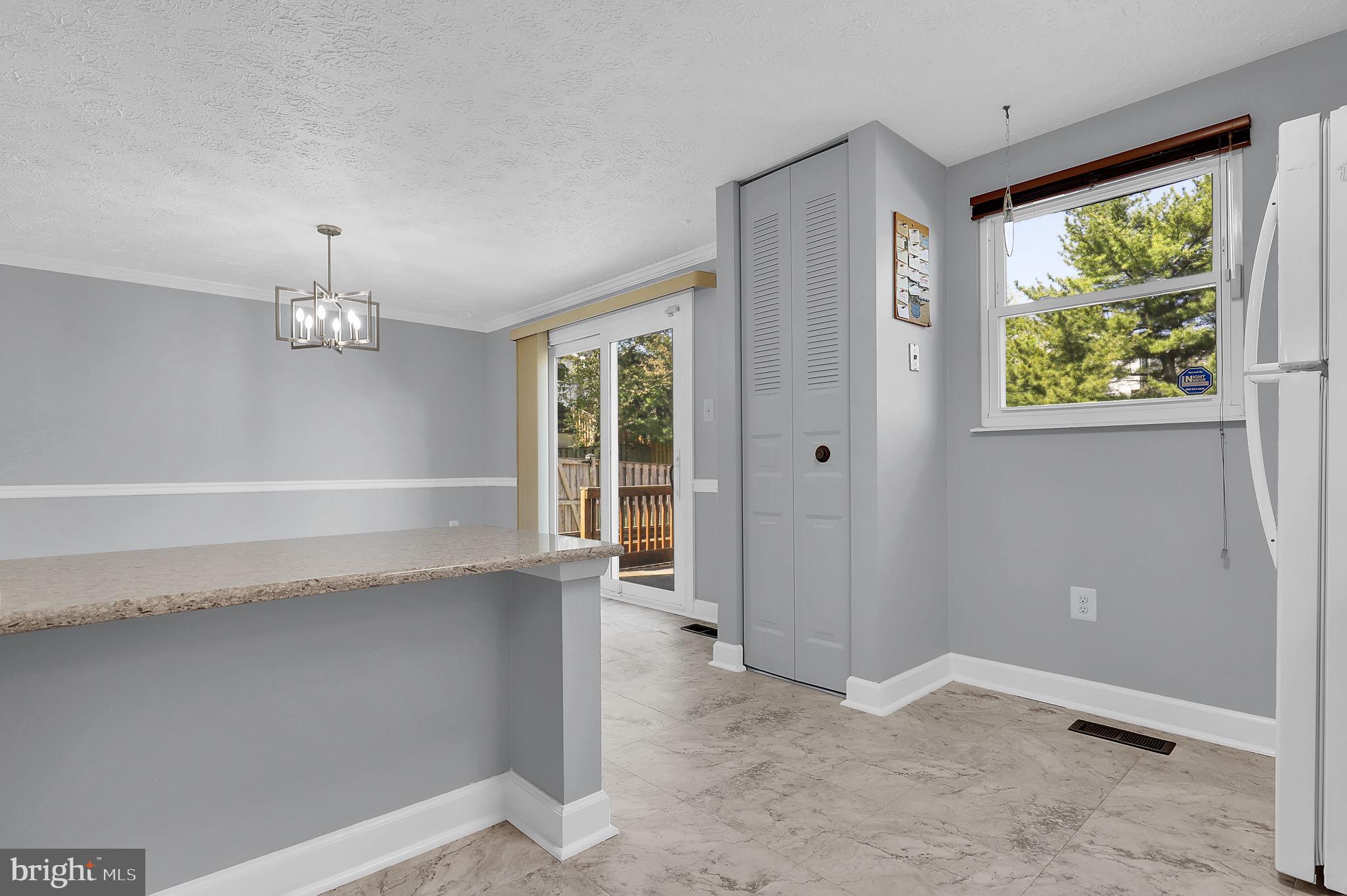 AMBER MEADOWS - Residential