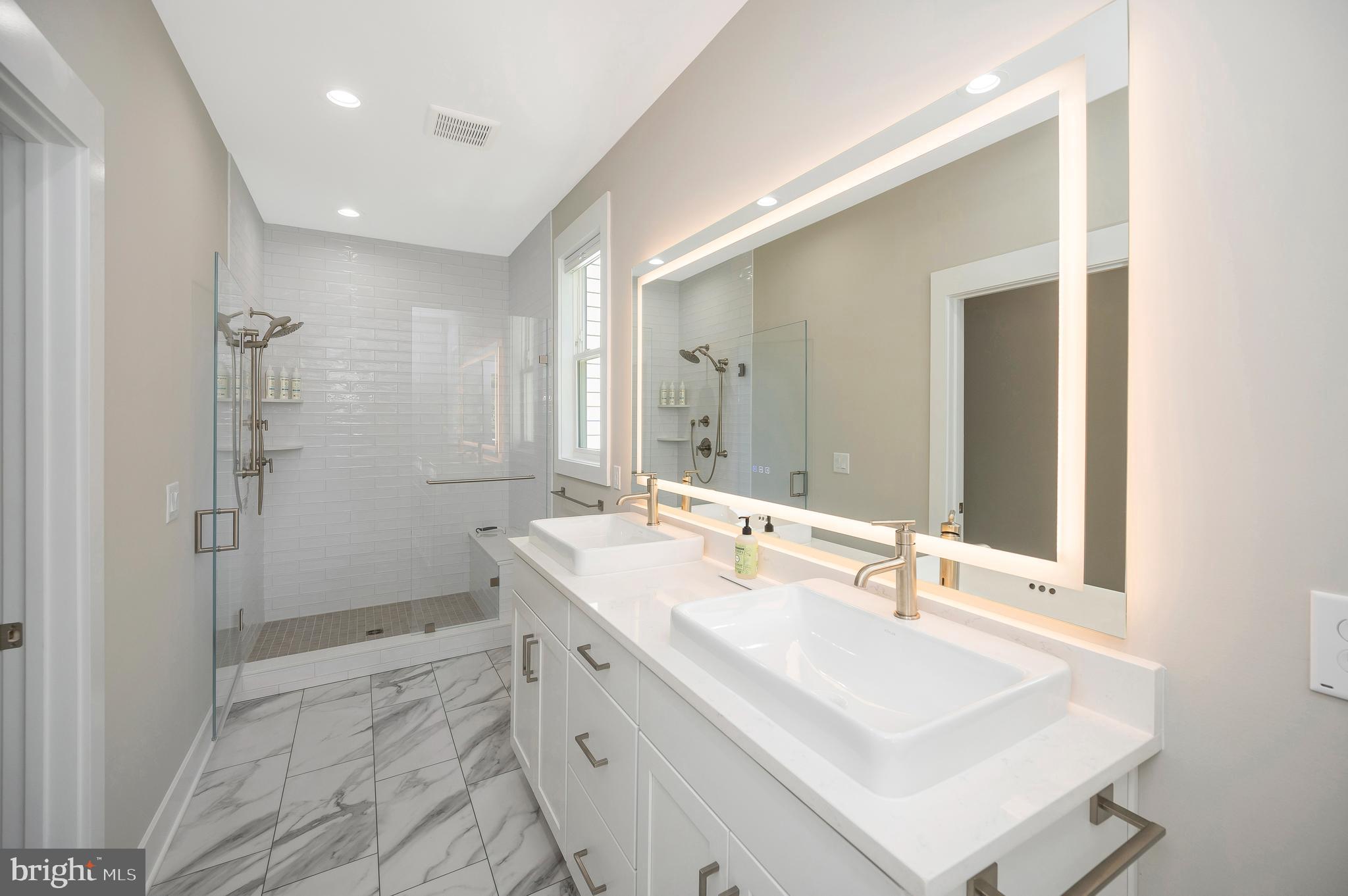 SUNSET COVE - Residential