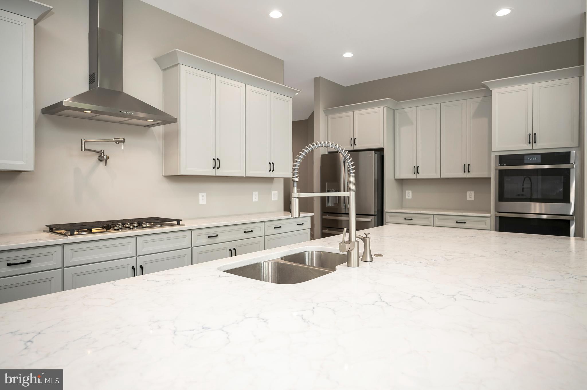 SUNSET COVE - Residential