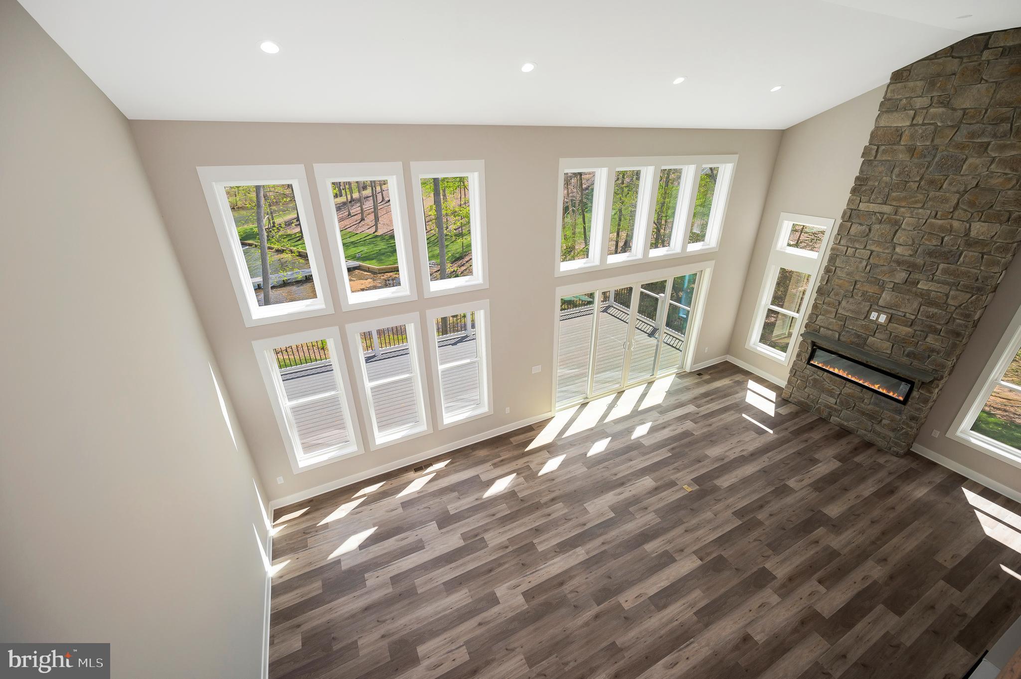 SUNSET COVE - Residential