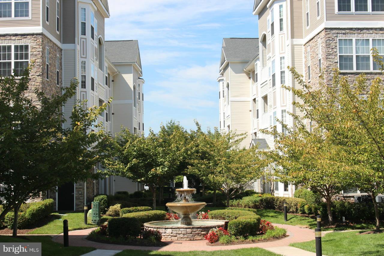 WESTCHESTER AT STRATFORD - Residential