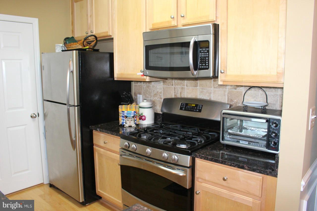 WESTCHESTER AT STRATFORD - Residential