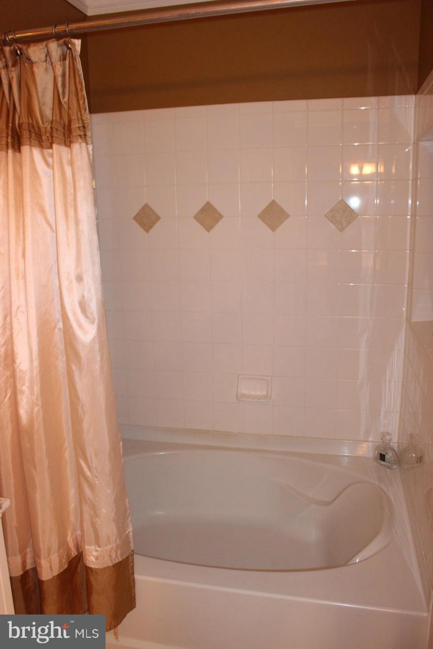 WESTCHESTER AT STRATFORD - Residential