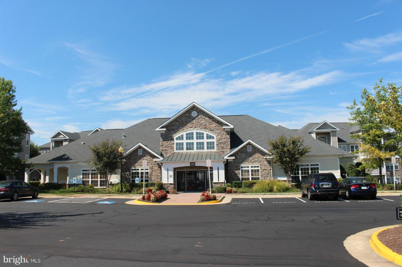 WESTCHESTER AT STRATFORD - Residential