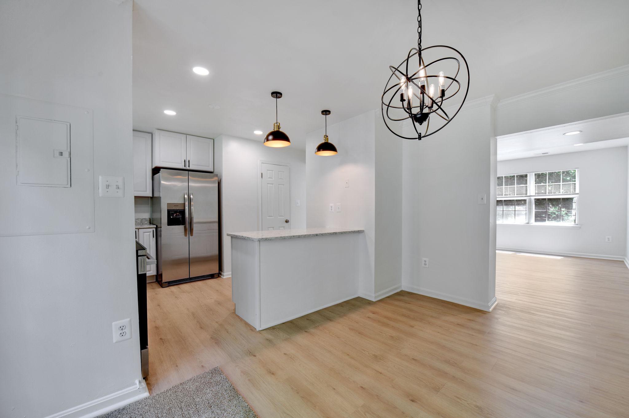 TEMPLE HILLS - Residential