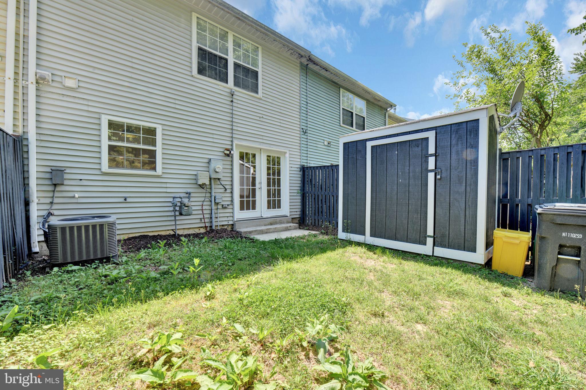 TEMPLE HILLS - Residential