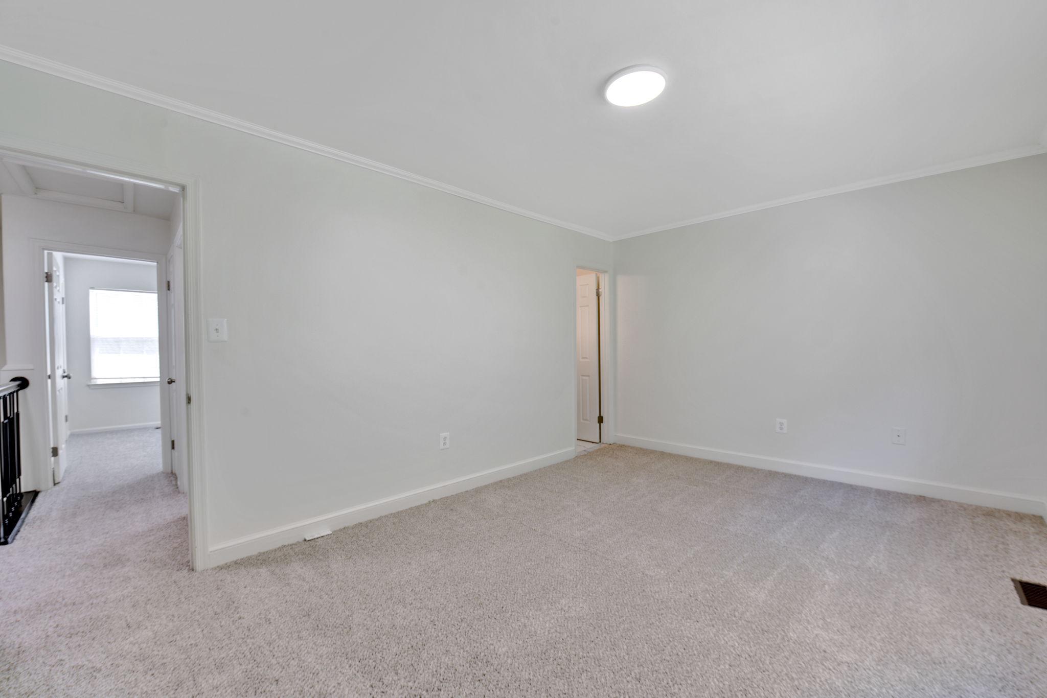 TEMPLE HILLS - Residential
