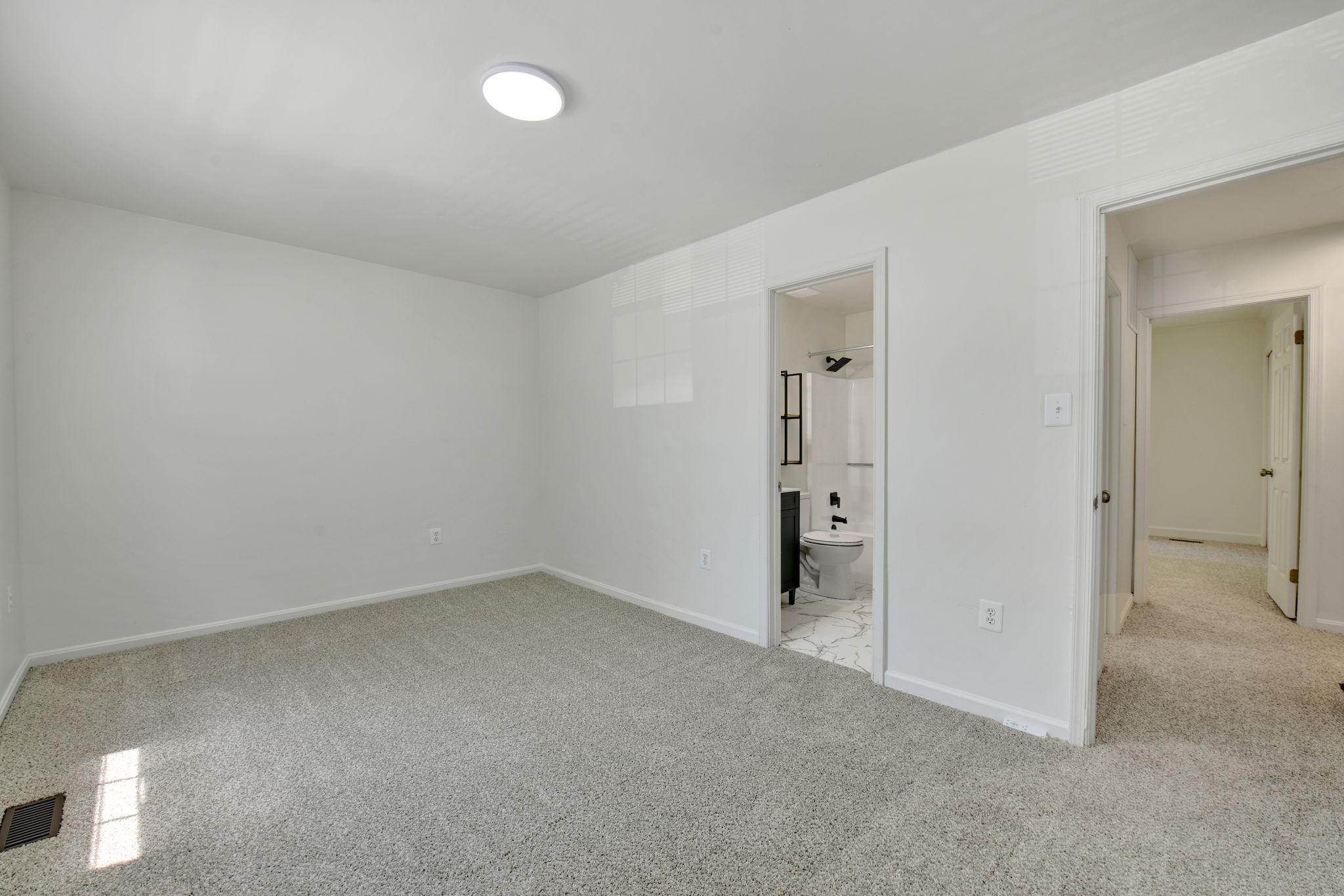 TEMPLE HILLS - Residential