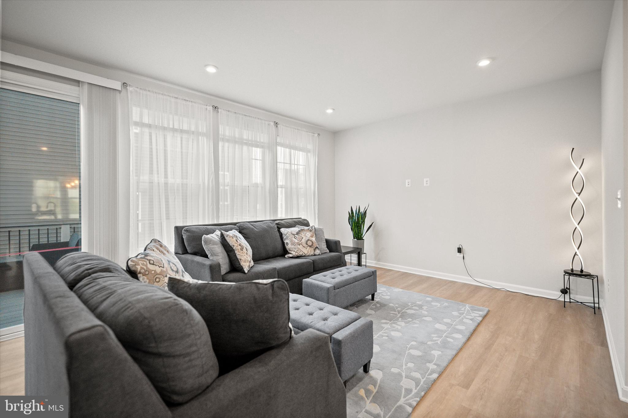 HIGHLAND PARK - Residential