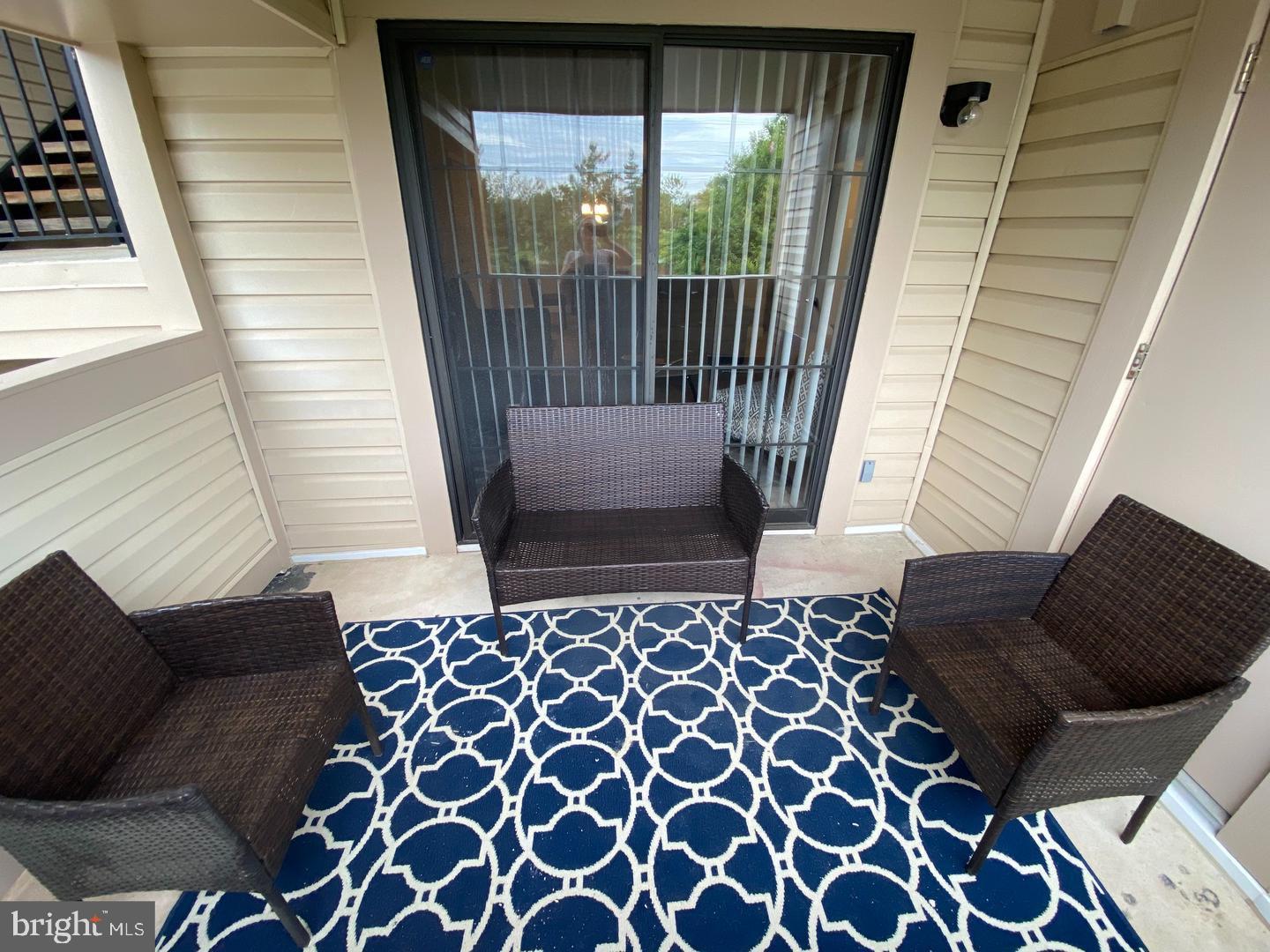 VICTORIA CROSSINGS AT MANCHESTER LAKES - Residential Lease