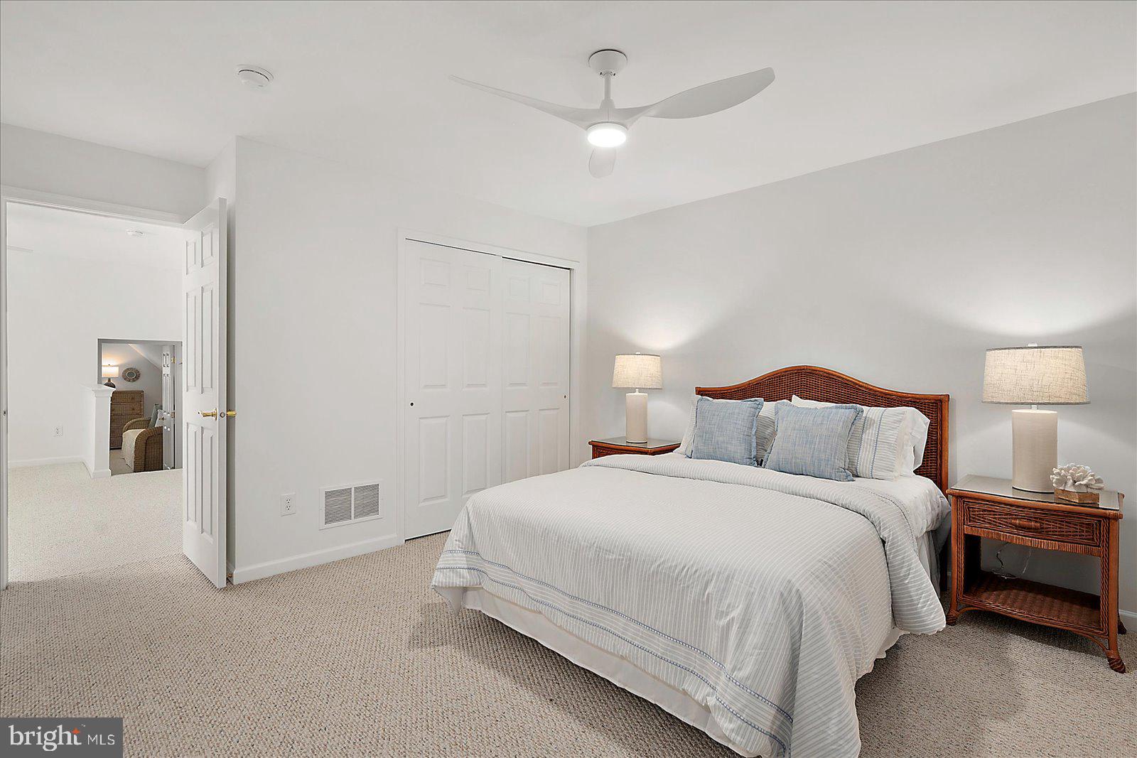 BETHANY LAKES - Residential