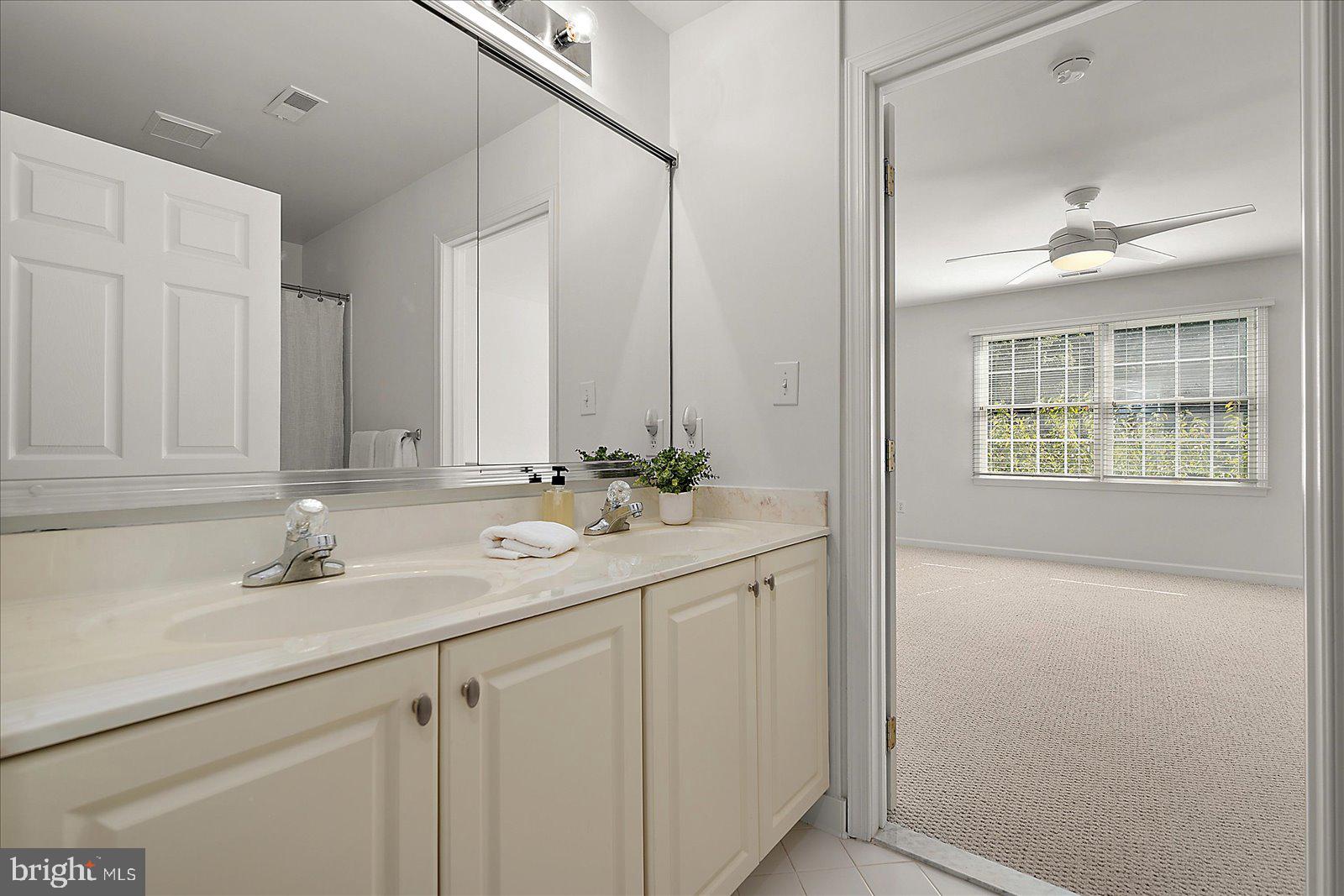 BETHANY LAKES - Residential