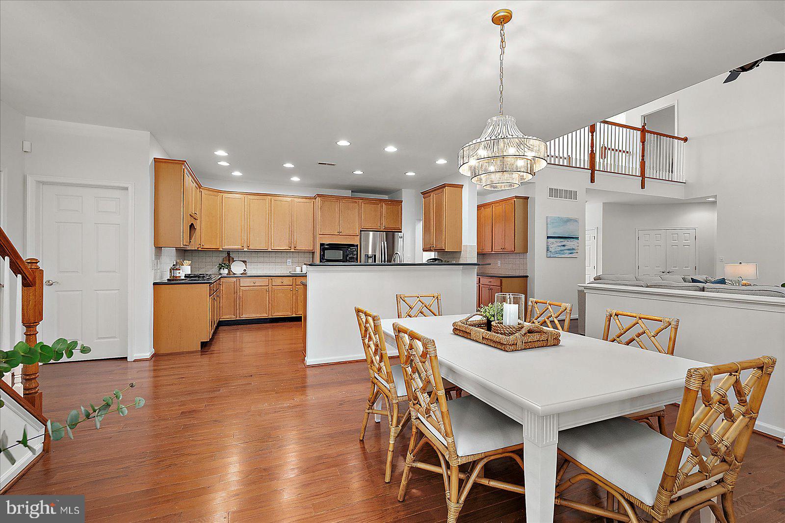 BETHANY LAKES - Residential