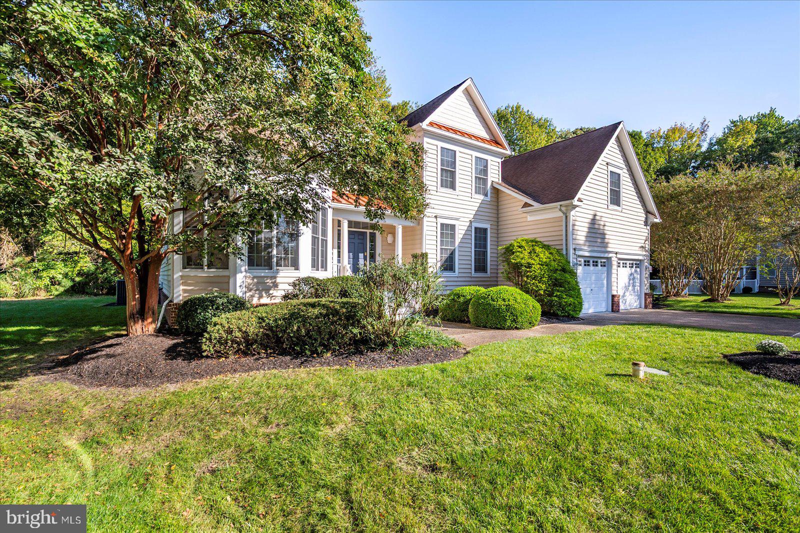 BETHANY LAKES - Residential