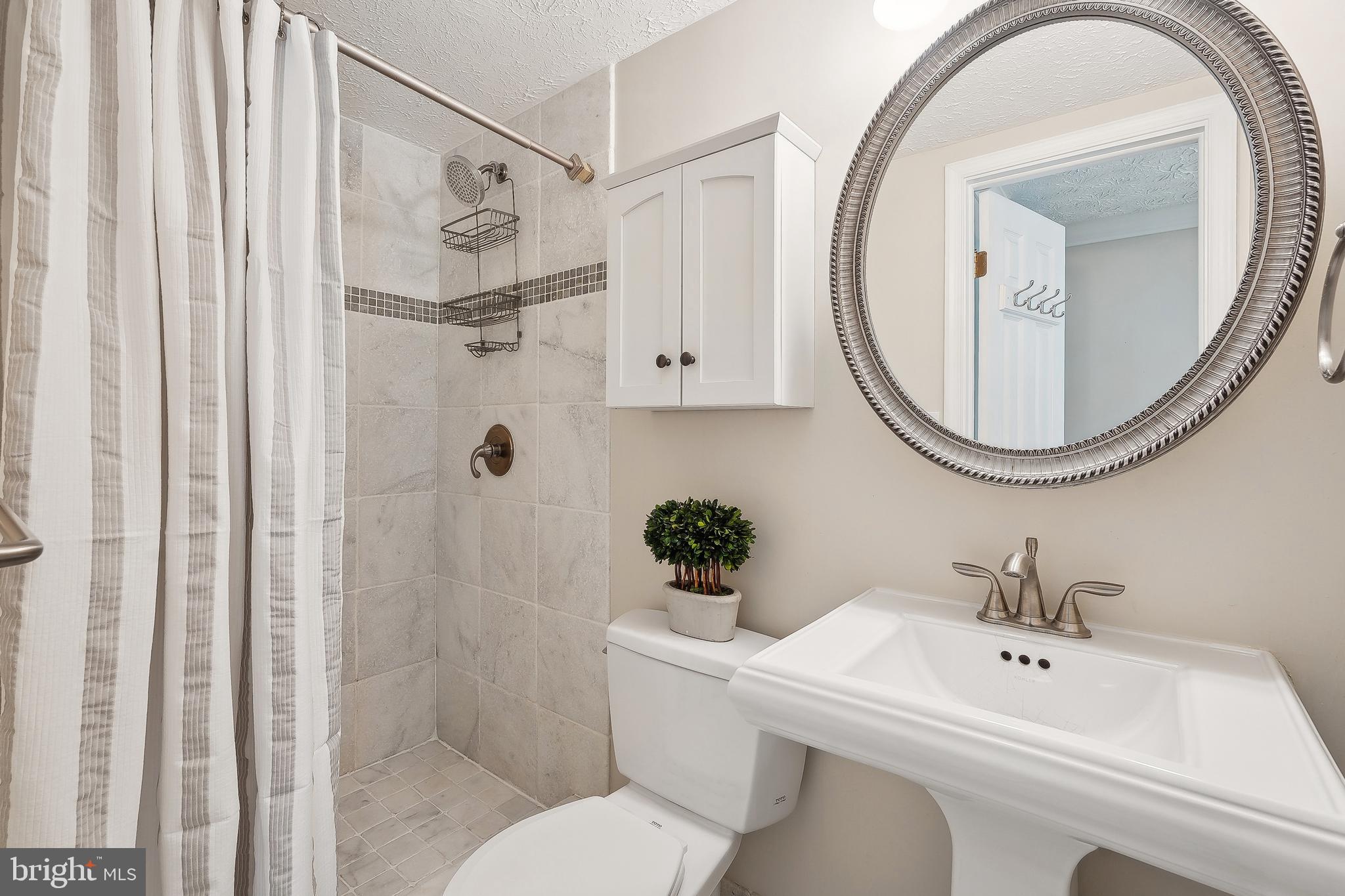 FAIRVIEW PARK - Residential