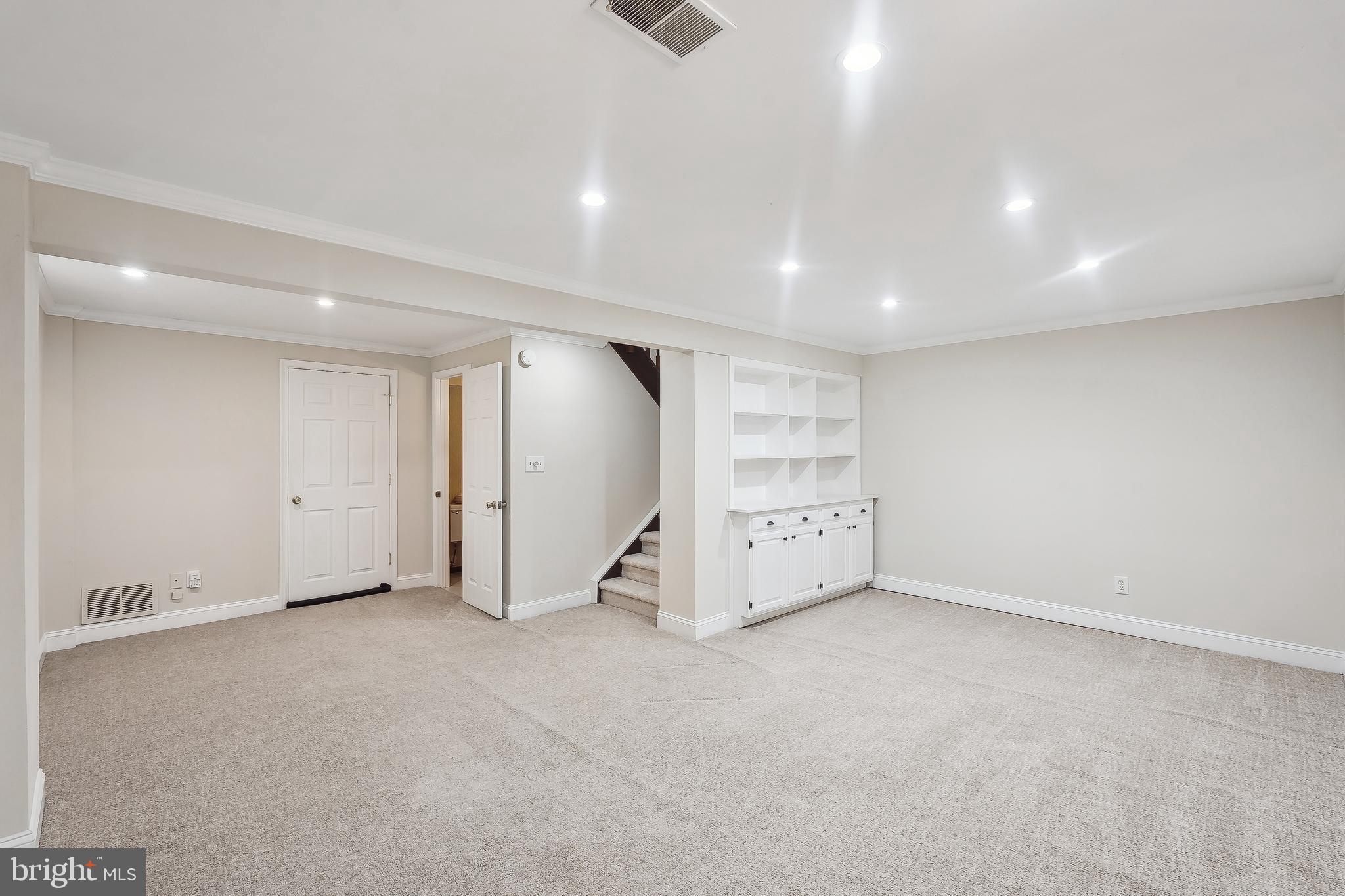 FAIRVIEW PARK - Residential