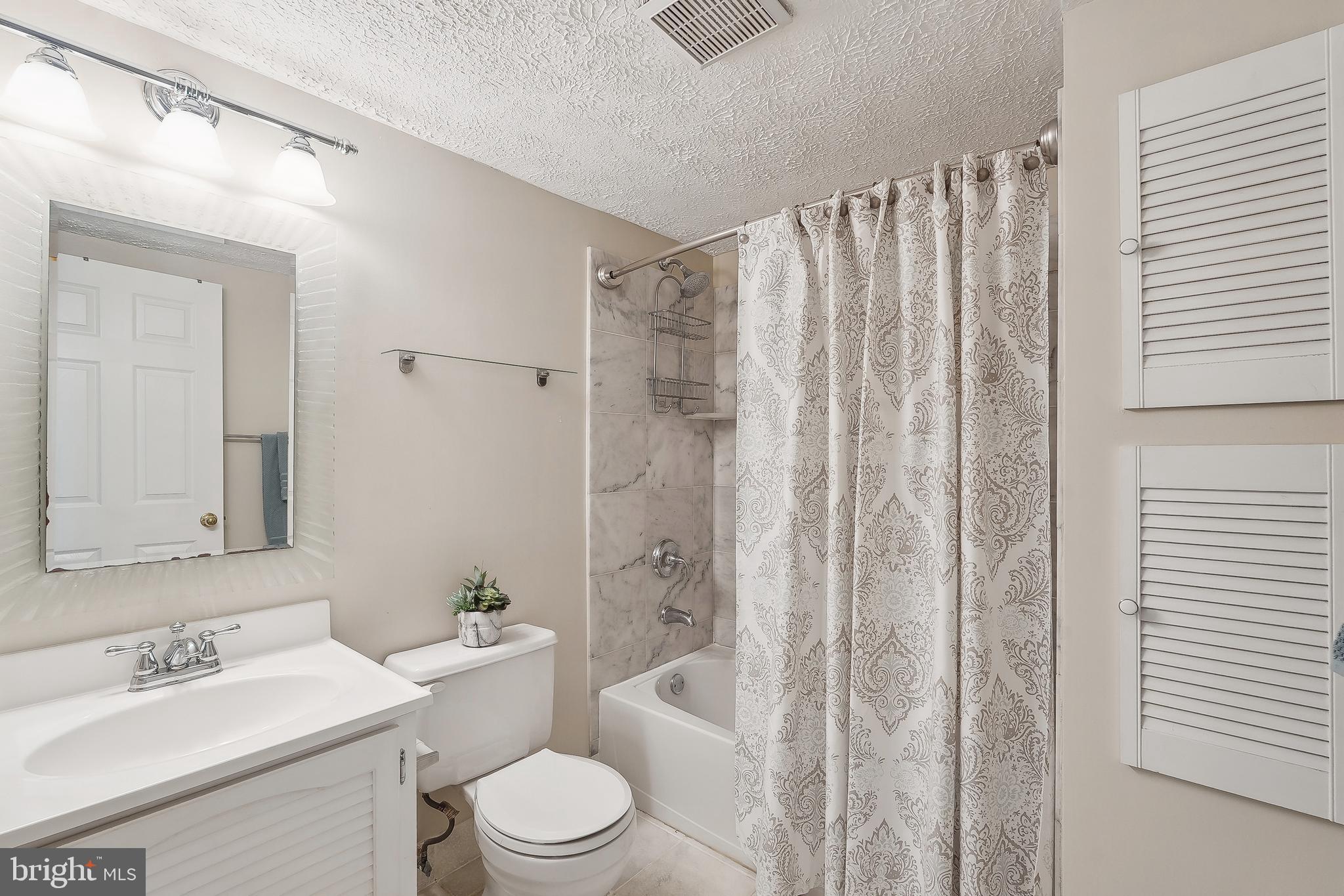 FAIRVIEW PARK - Residential