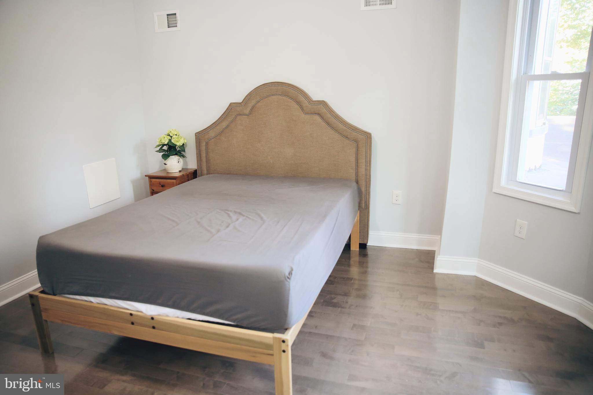 PHILADELPHIA - Residential