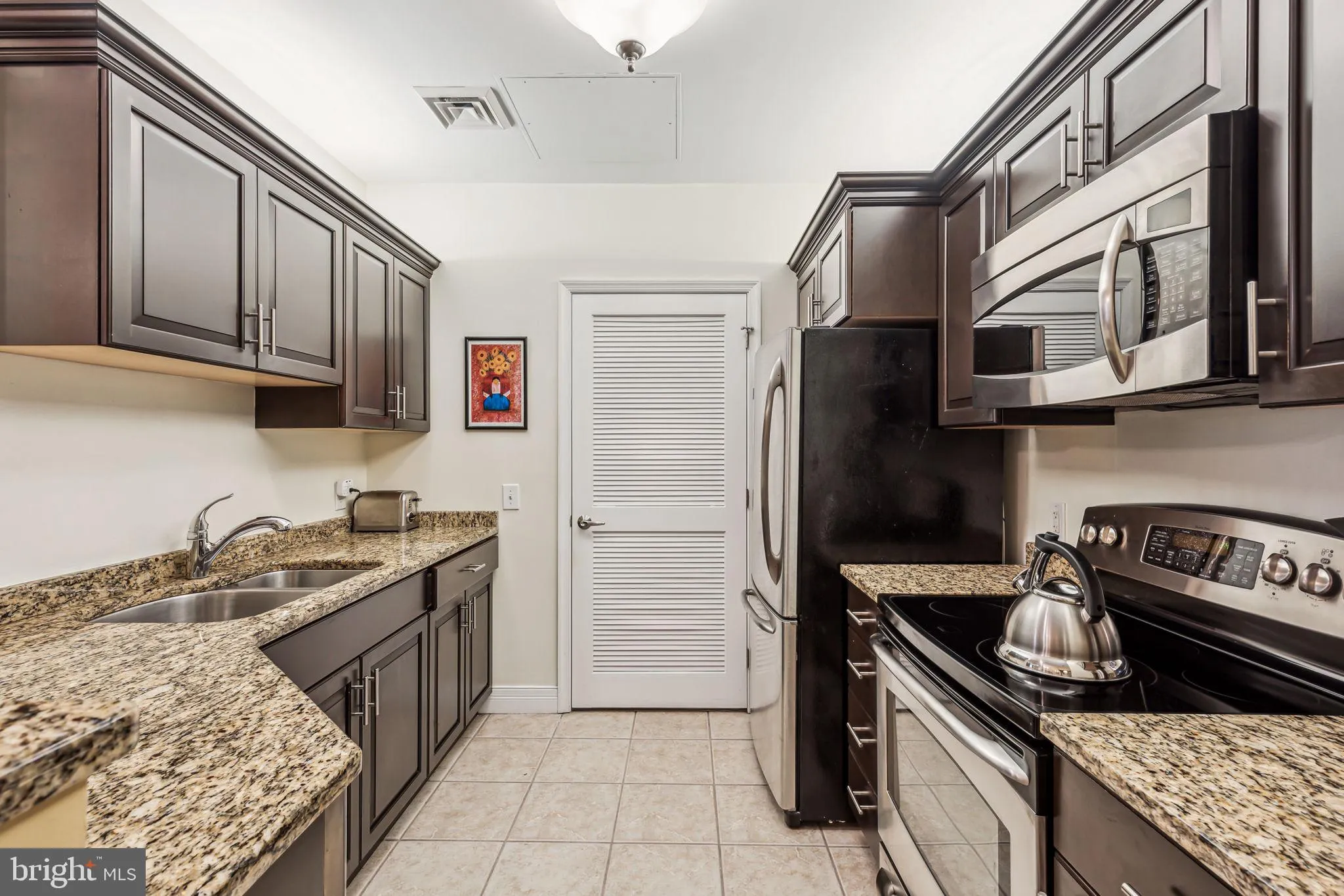 Philadelphia, Pennsylvania 19103, United States, 1 Bedroom Bedrooms, ,1 BathroomBathrooms,Residential,Active,125945