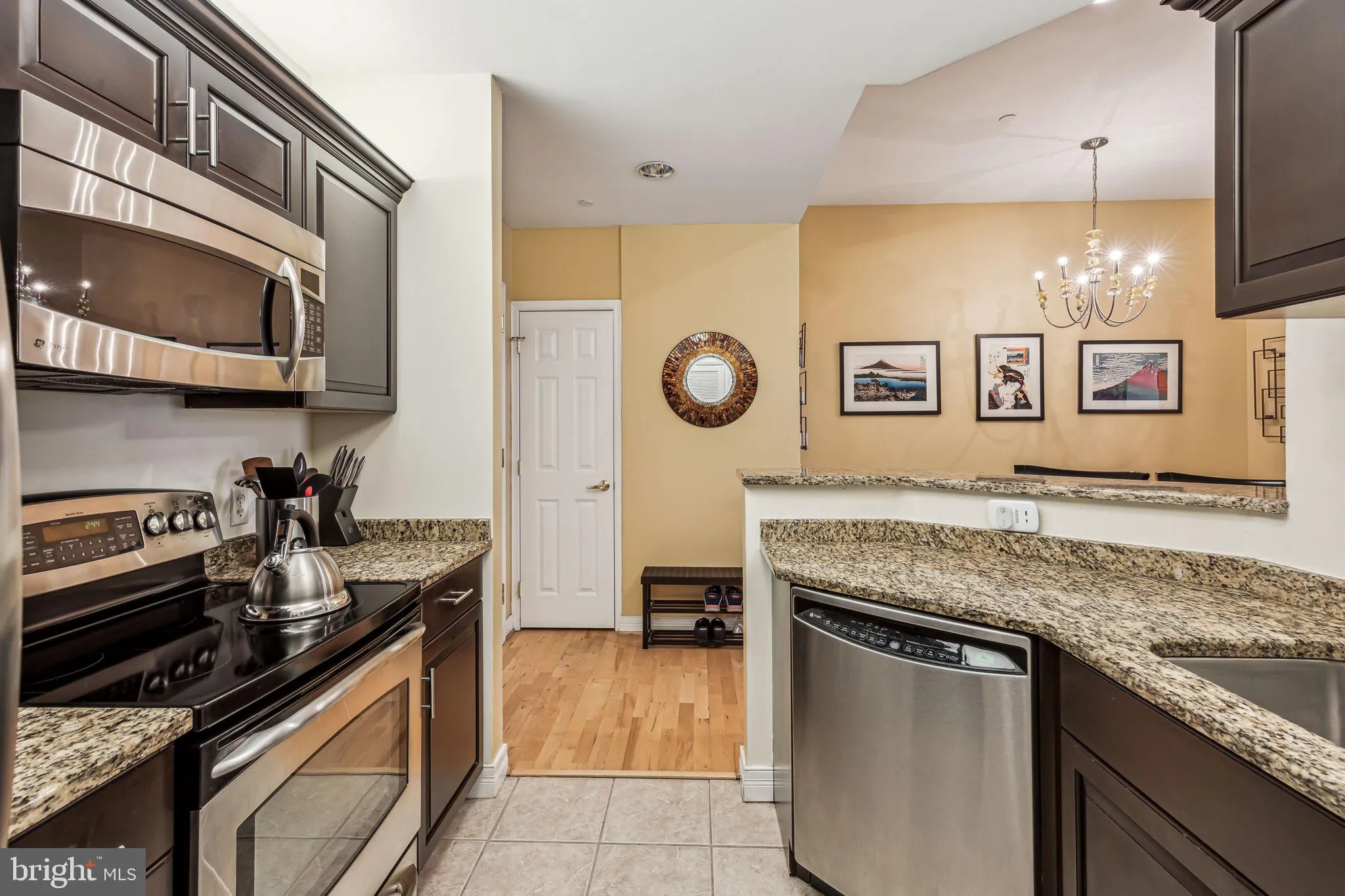 Philadelphia, Pennsylvania 19103, United States, 1 Bedroom Bedrooms, ,1 BathroomBathrooms,Residential,Active,125945