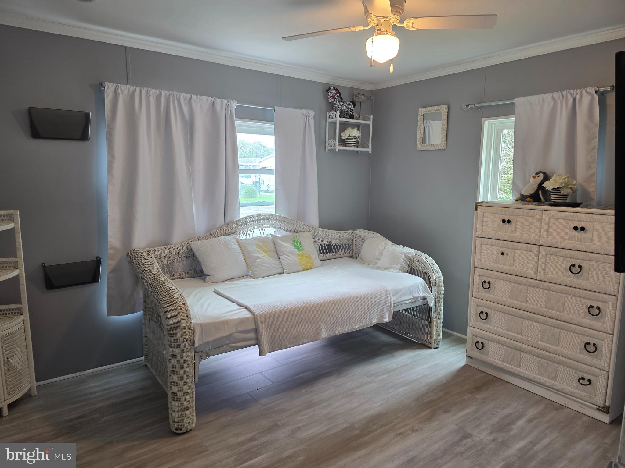 MYSTIC HARBOUR - Residential