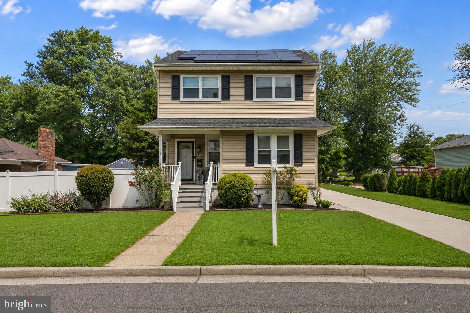 19 CLAYPOOLE AVENUE