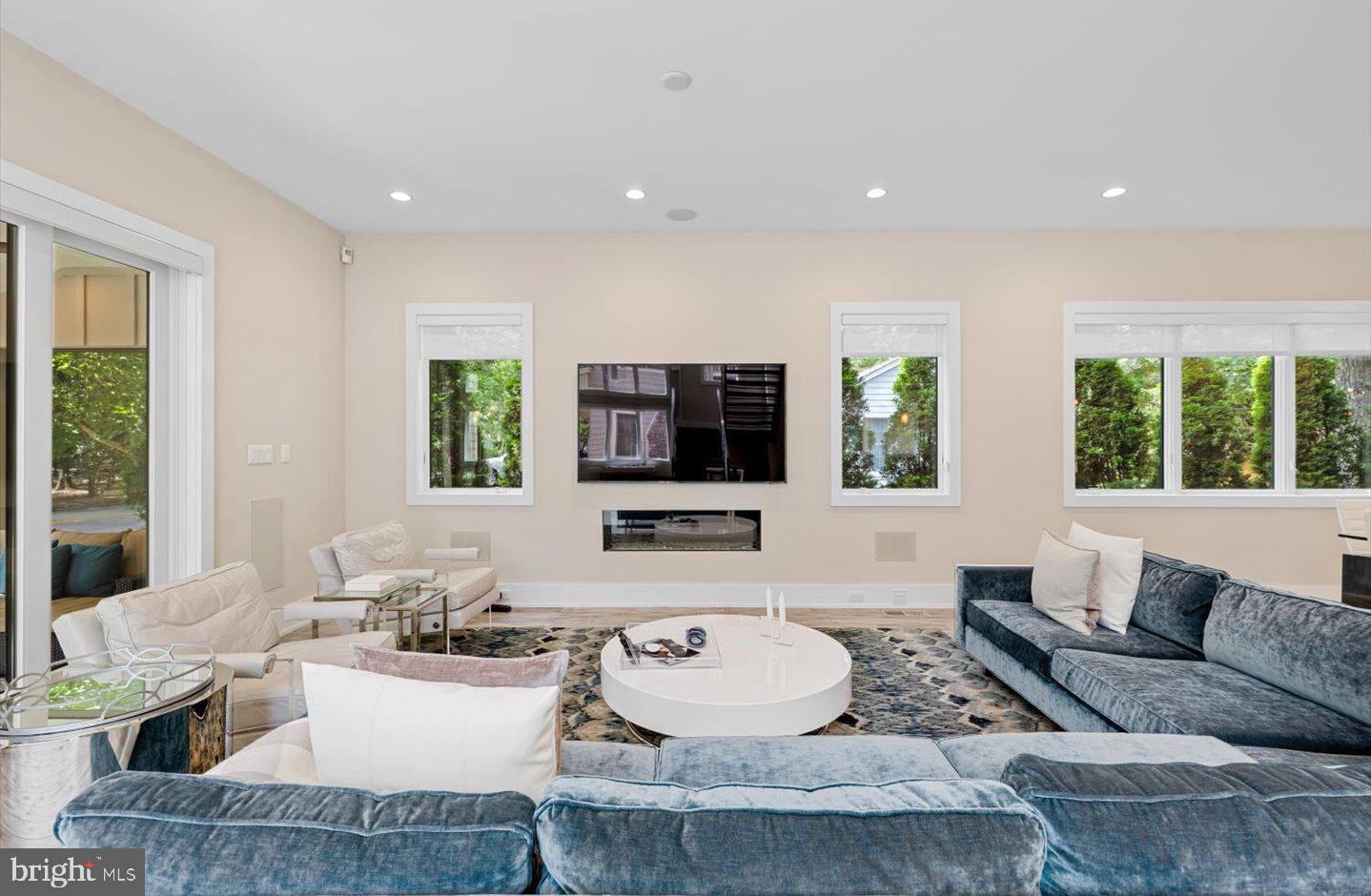 NORTH REHOBOTH - Residential