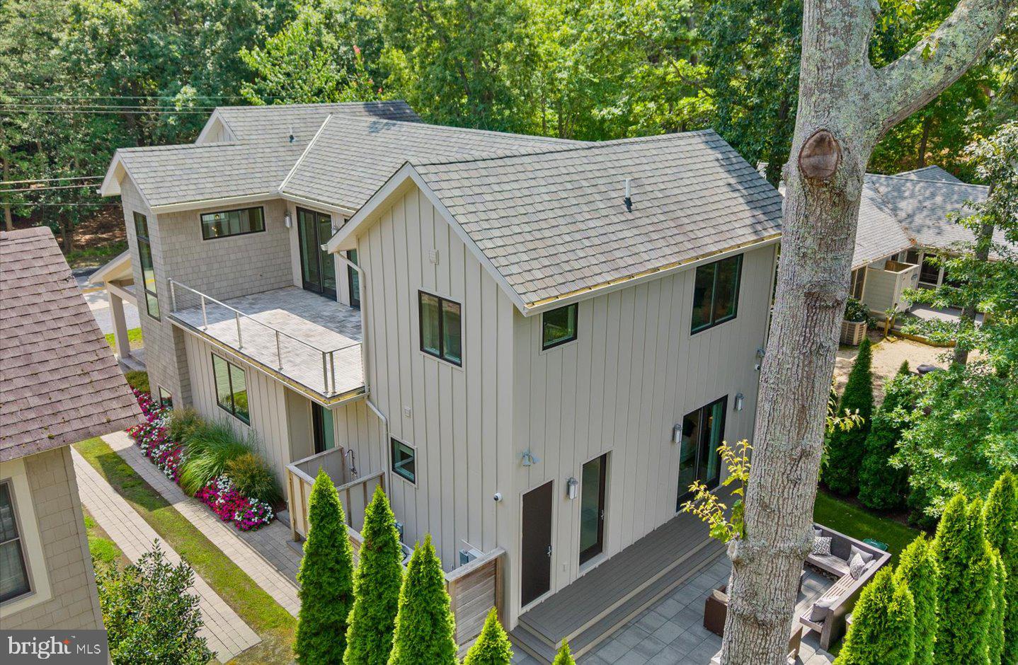 NORTH REHOBOTH - Residential