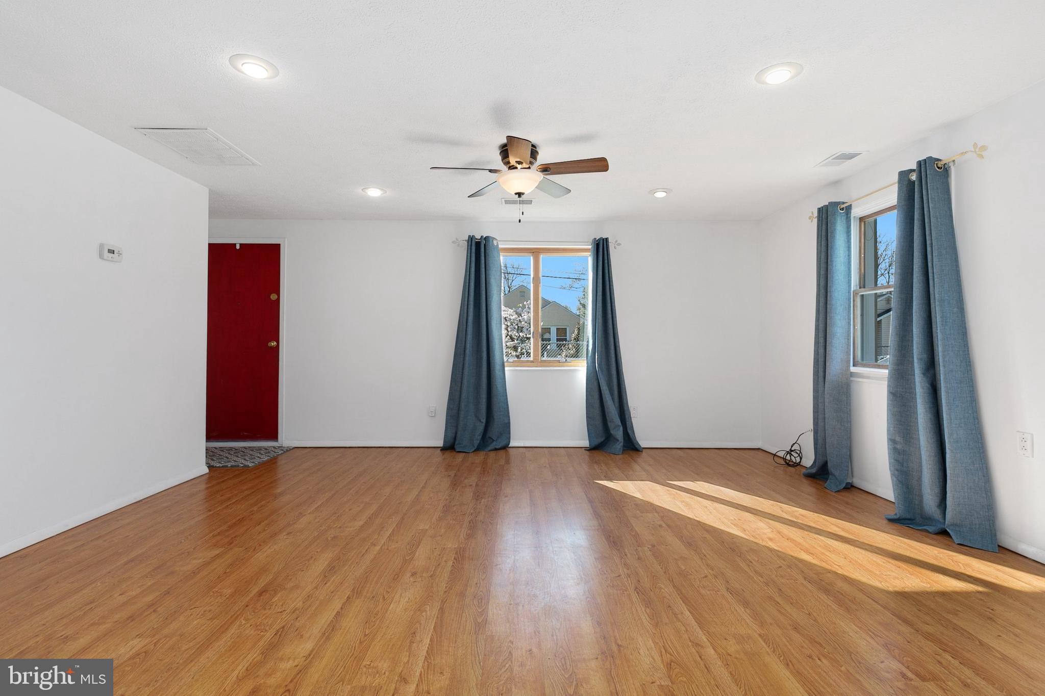 GARLAND PARK - Residential