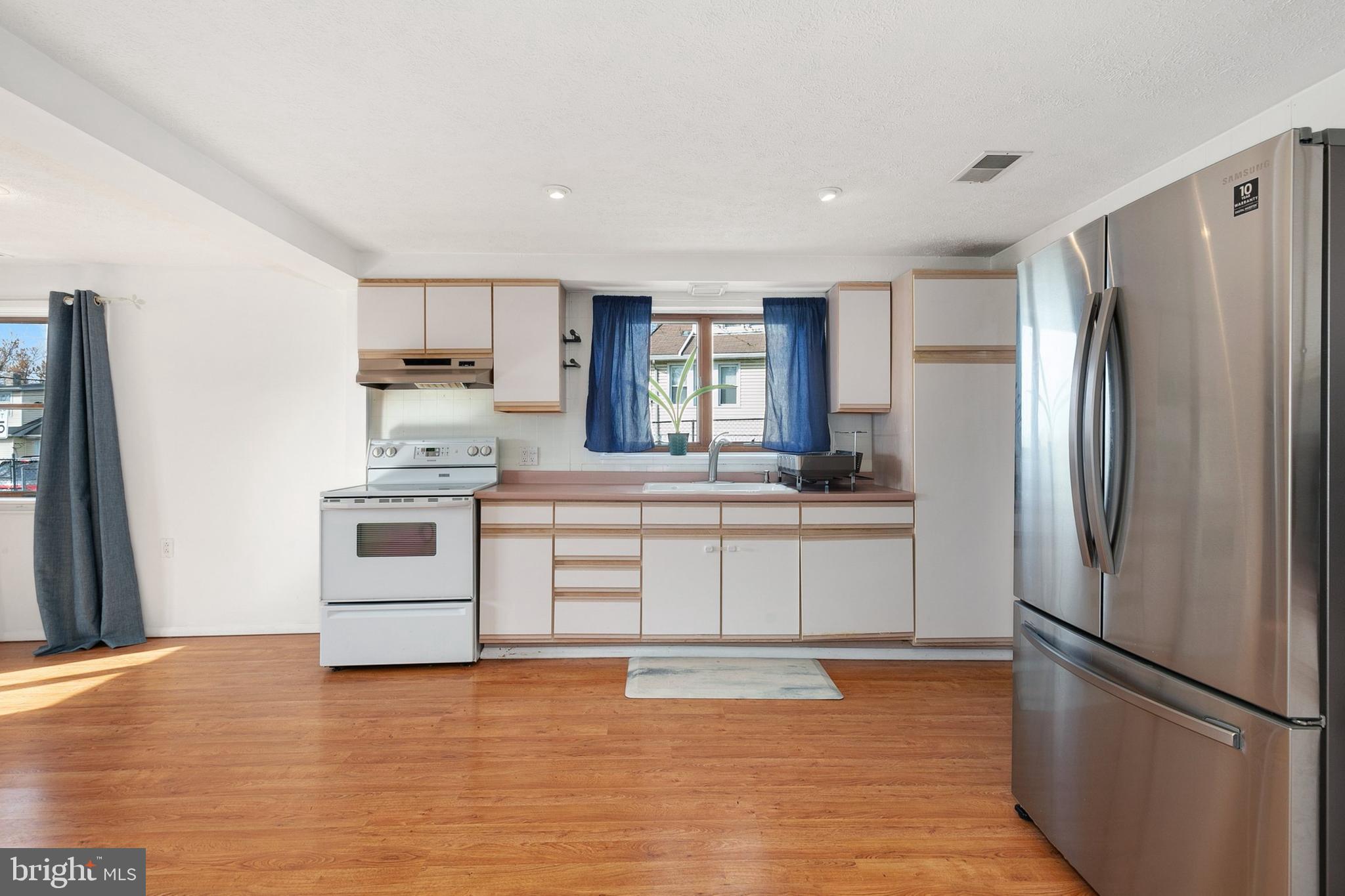 GARLAND PARK - Residential