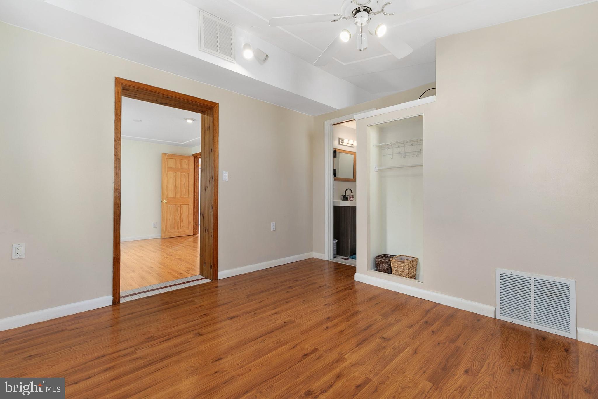 GARLAND PARK - Residential