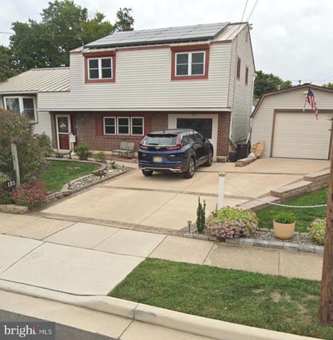 Homes For Sale - 125 Colonial Rd<br/> EDGEWATER PARK, NJ 08010