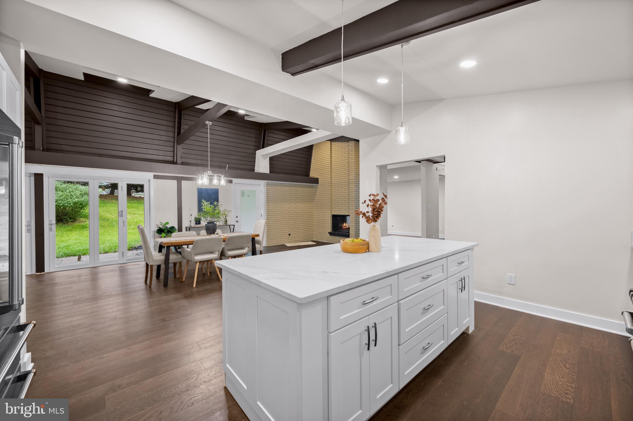 3405 WOODVALLEY DRIVE