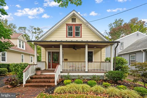 Photo of 311 Lincoln Avenue, HADDONFIELD, NJ 08033 (MLS # NJCD2102056)