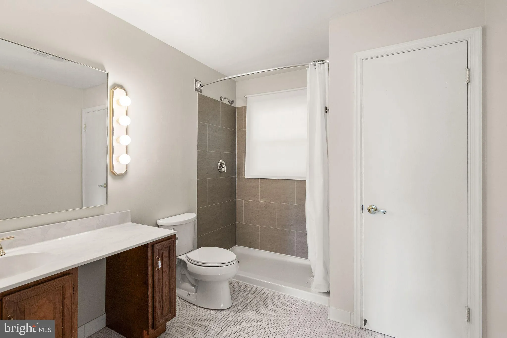 Chantilly, Virginia 20151, United States, 4 Bedrooms Bedrooms, ,4 BathroomsBathrooms,Residential,Coming Soon,237886